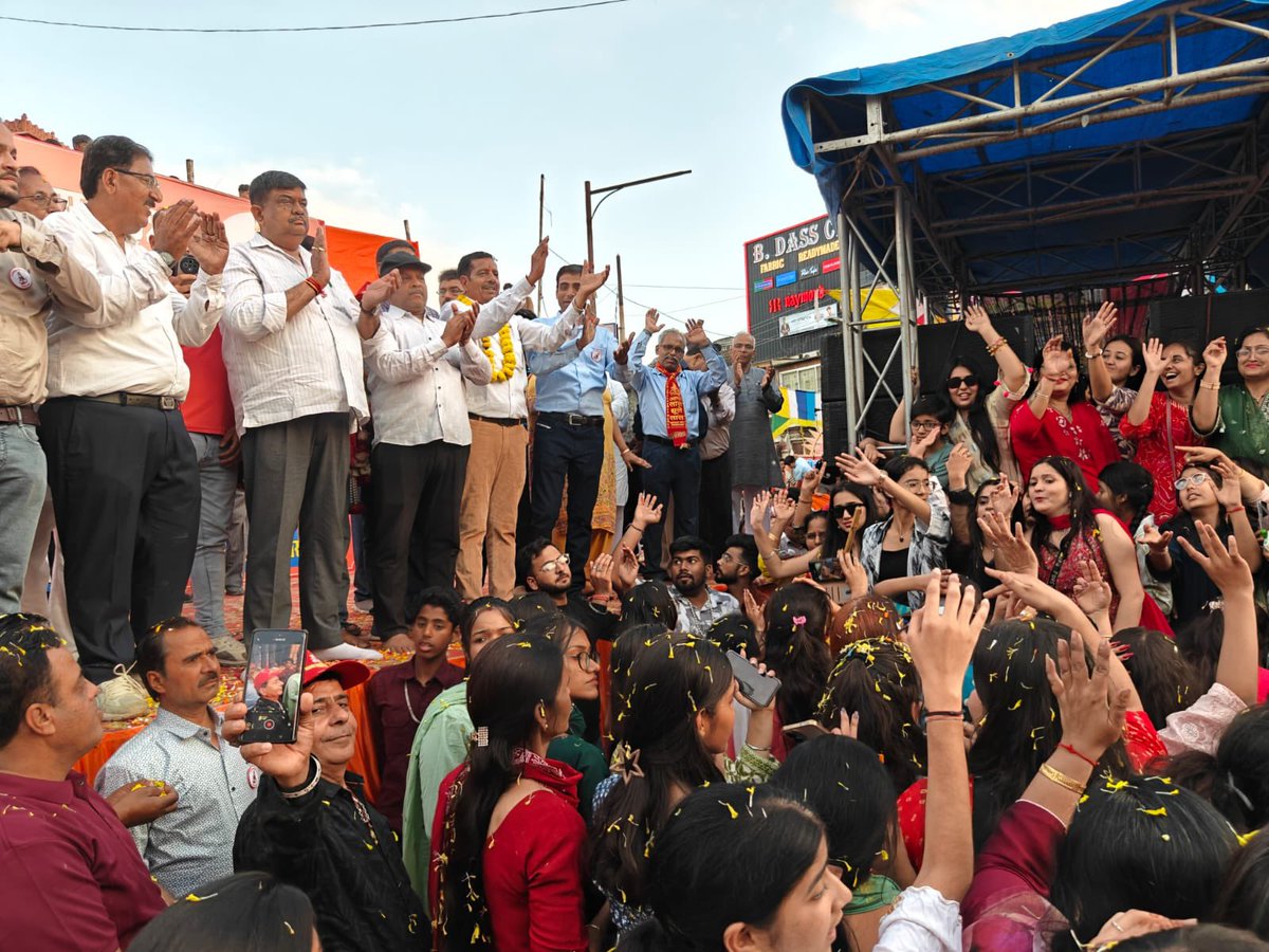 Alwar District Collector & Magistrate tweet media