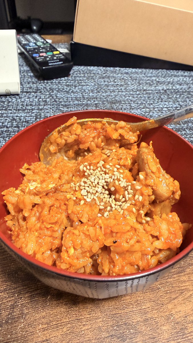 Teme/テメ🔜 FURSTCLASS tweet media