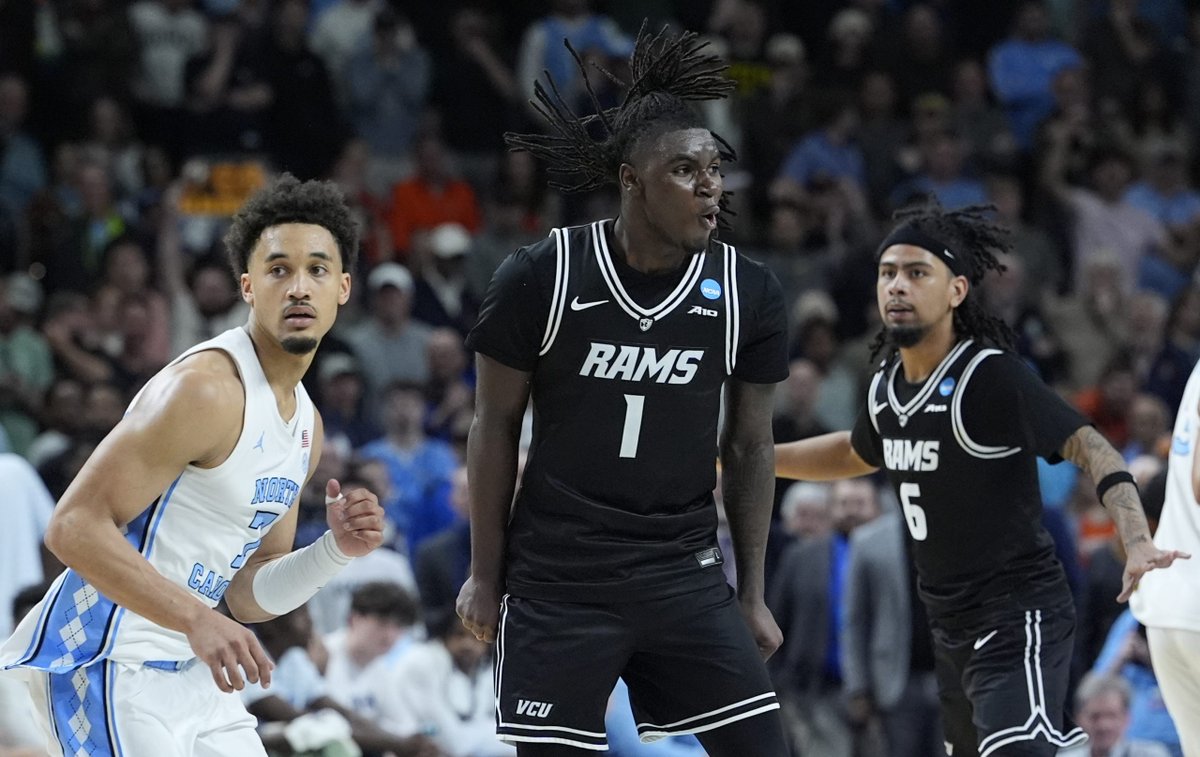 Ken Fang -- Very Asian tweet media