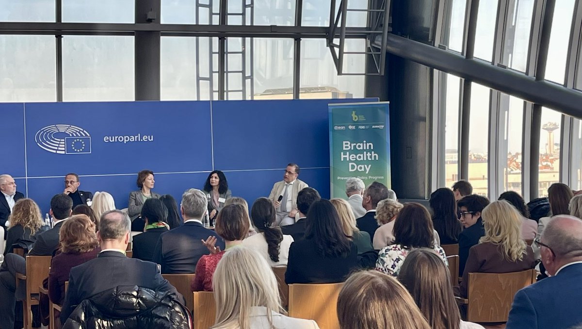 Poirazi Lab tweet media