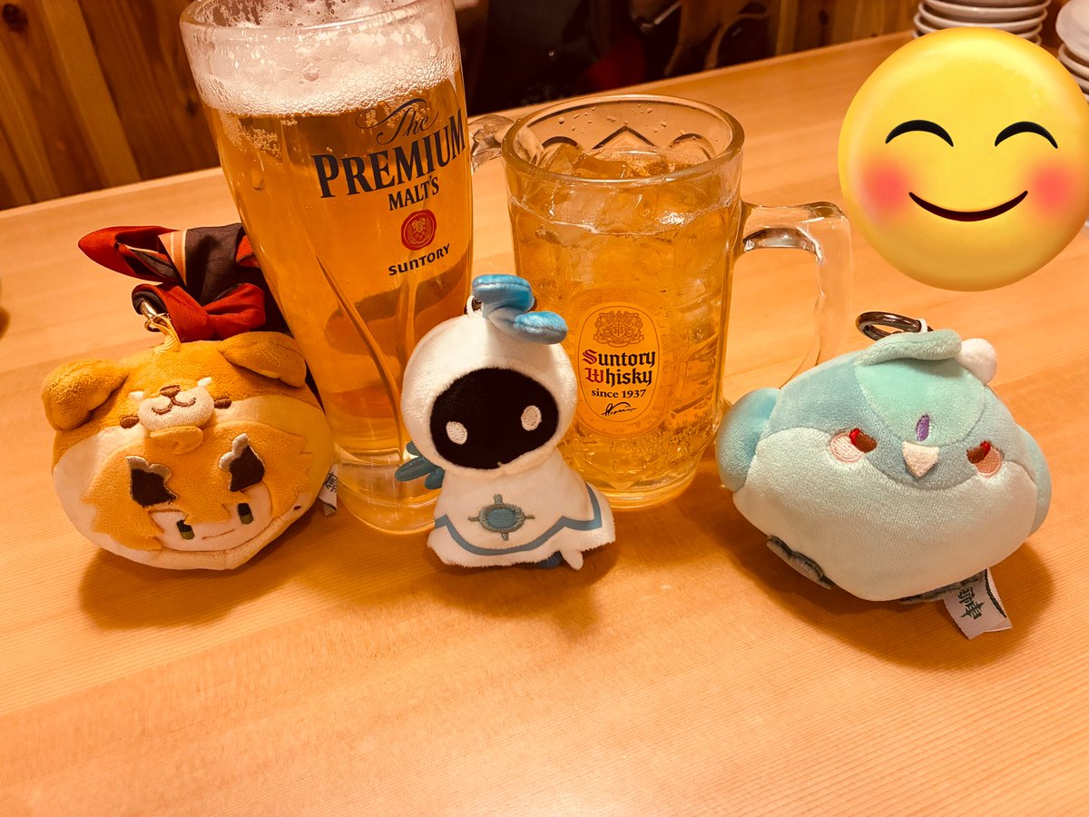 kano_crow's tweet photo. 春コミありがとうございましたー！！！
既刊完売しましたー！
アフター🍻 https://t.co/9esivExZAf