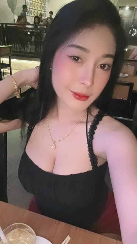 ນາງຟ້າ tweet media