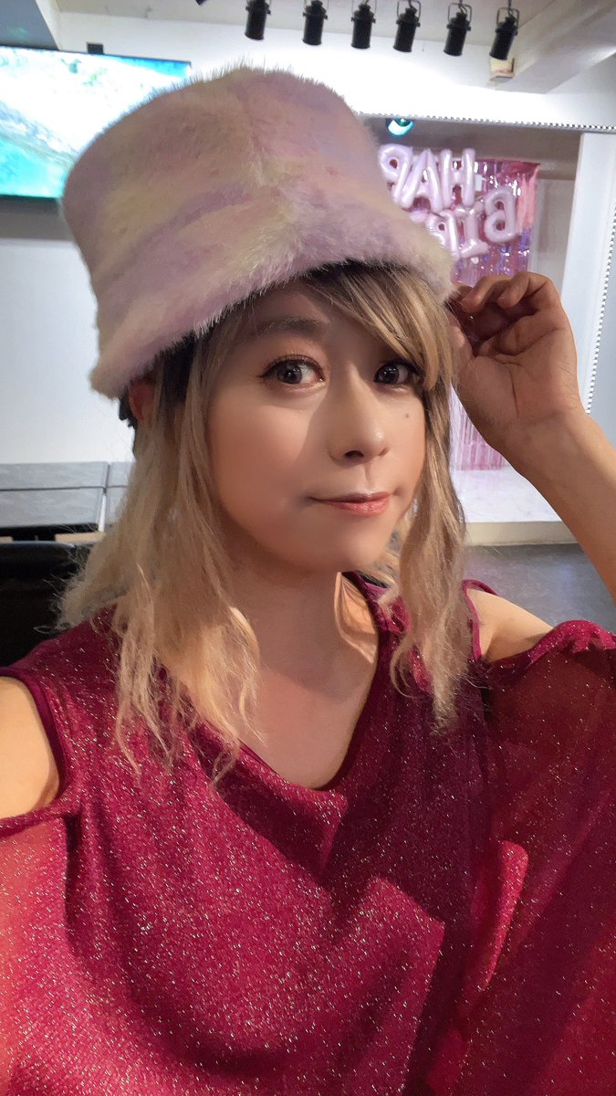 キティ🍎🍷🐈 tweet media