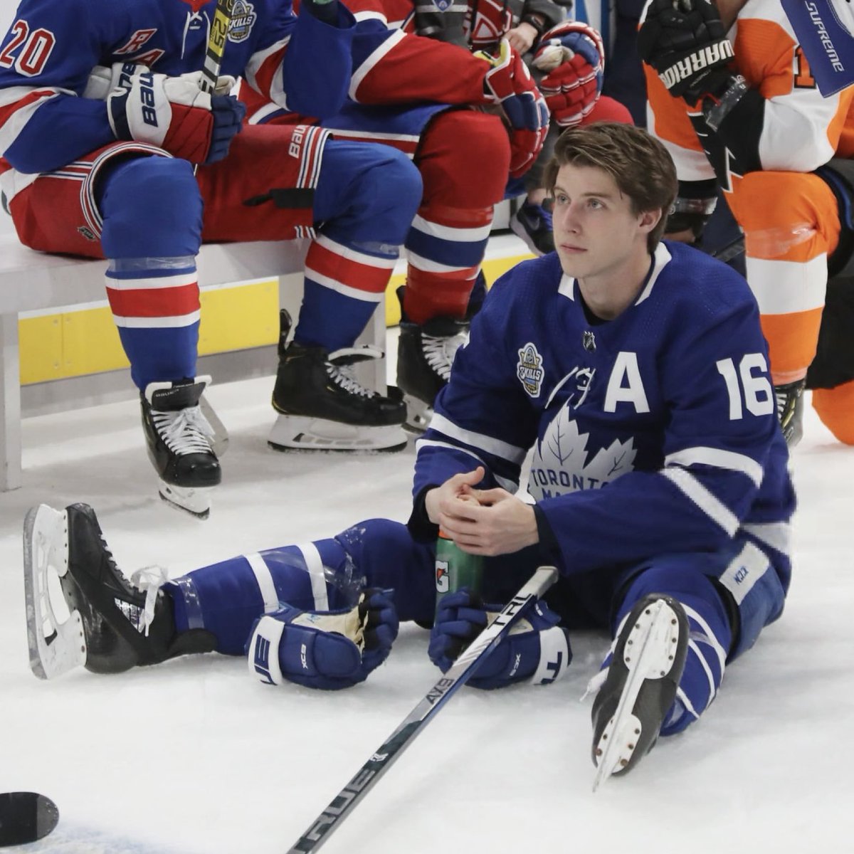 👨💻 tweet media