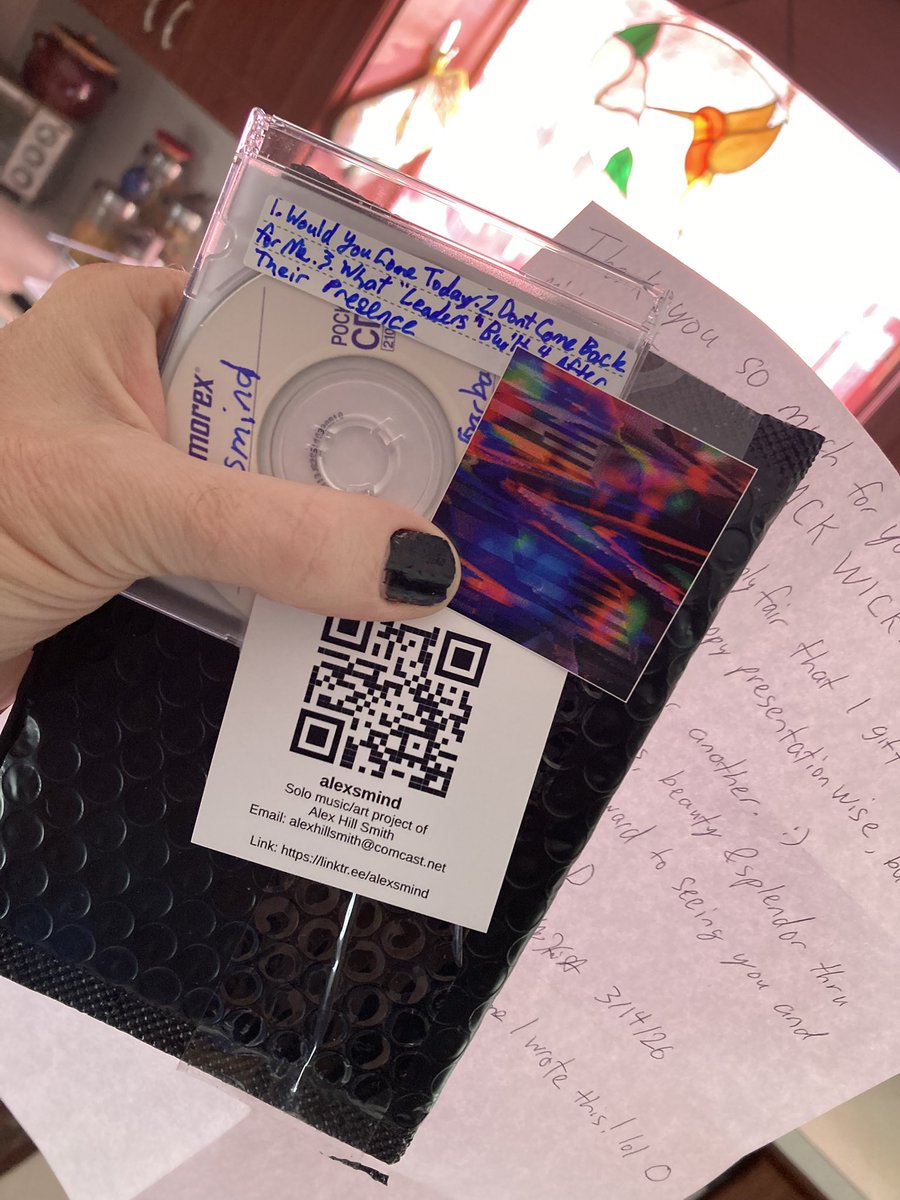 Illuminated Paths tweet media