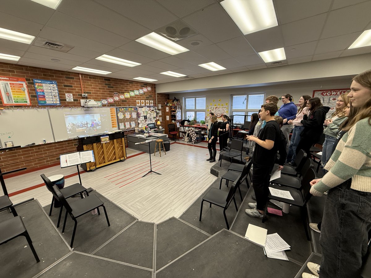 BG Schools tweet media