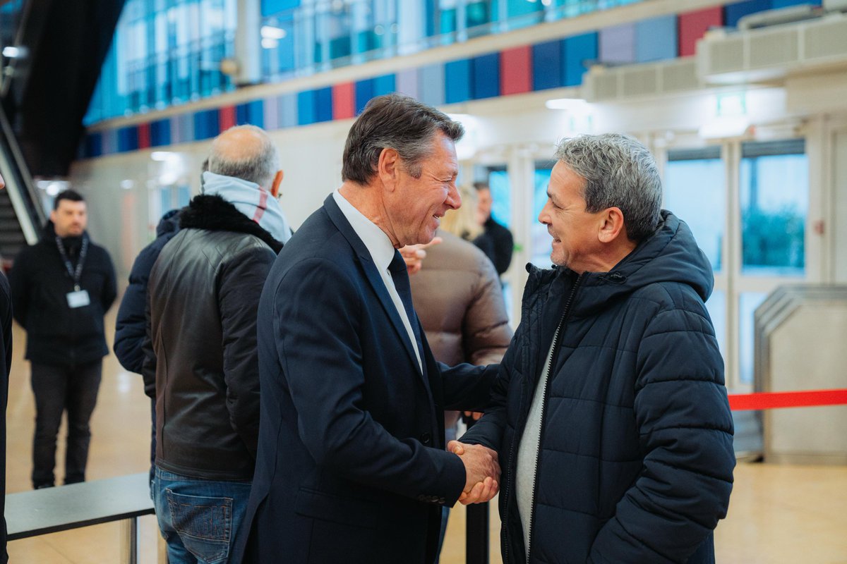 Christian Estrosi tweet media