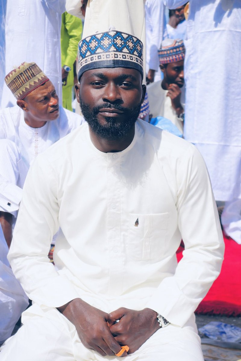 Blackameer tweet media