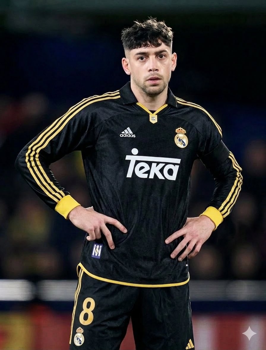 Castiillo_Rm's tweet photo. El Madrid ha dejado pasar una oportunidad brutal de colaborar en esta jornada Retro que pinta histórica. Club sin rumbo. https://t.co/Sgj5ZHMnjI