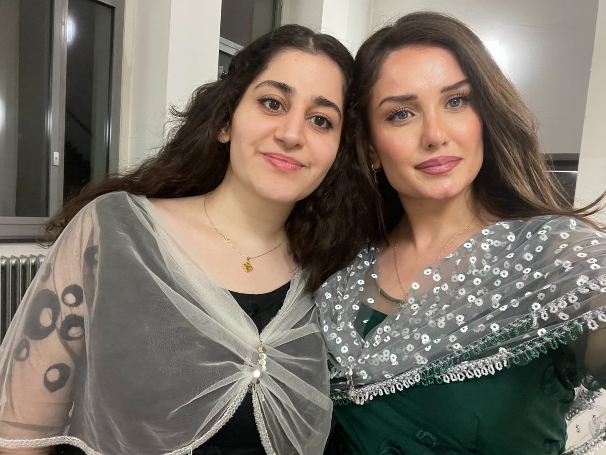 Jino Victoria Doabi ‏ژینۆ ویکتوریا دو‌آبی tweet media