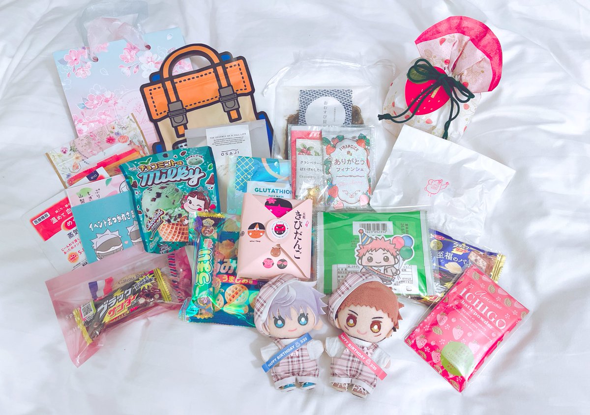 〘 お礼と今後のこと 〙

春コミお疲れ様でした🥳✨
お忙しい中お立ち寄り下さった方々ありがとうございます🫶🏻
ご挨拶回れずすみません🙇🏻‍♀️

次回参加は未定です。
もしかしたら今回が最後かもです。

でも隣接とか声掛けてもらえた出ると思うのでお気軽にどうぞ(チョロ)→