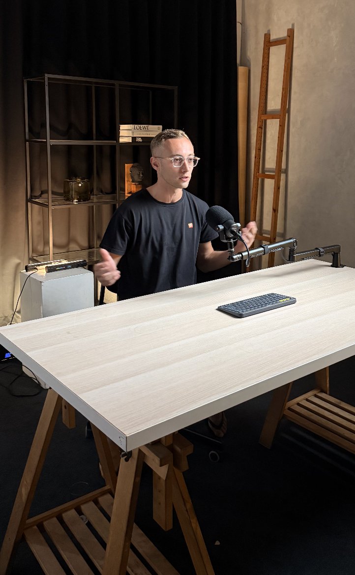 Manu Sisti tweet media