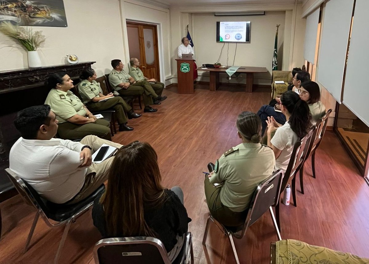 Carabineros Derechos Humanos y Prot. de la Familia tweet media