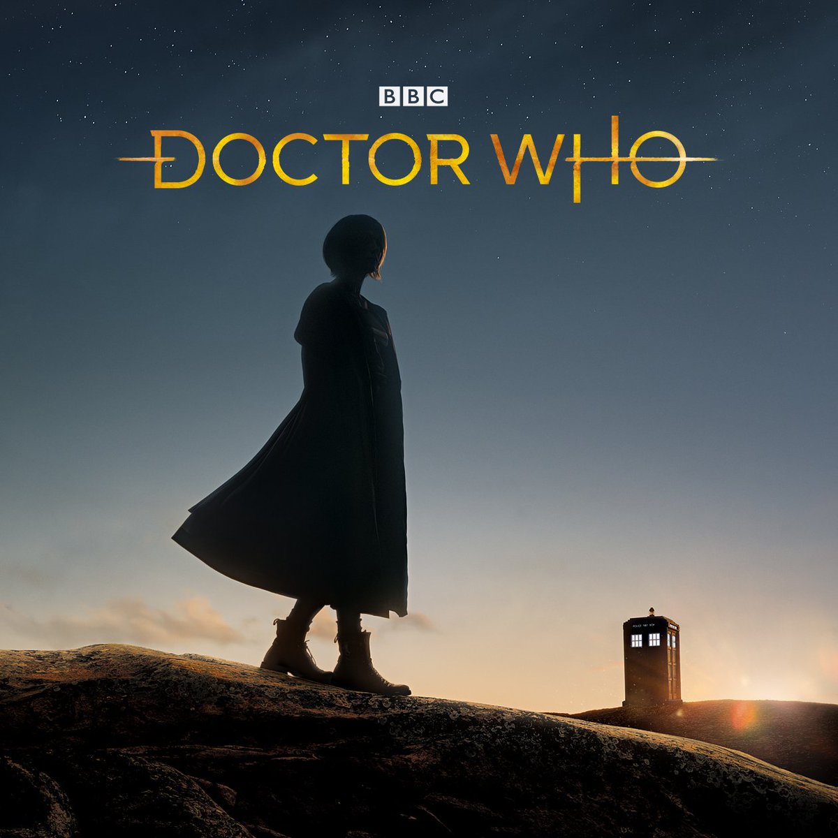 SethHynes's tweet photo. @LadyALover95 @minimoefoe I was thinking the same.
Jodie's outfit reads like a dress in some of the promotional material for her era (especially in silhouette-based art like this poster), but she still has a pretty unisex outfit that wouldn't look incongruent on a guy. https://t.co/0EVsmsQJyW