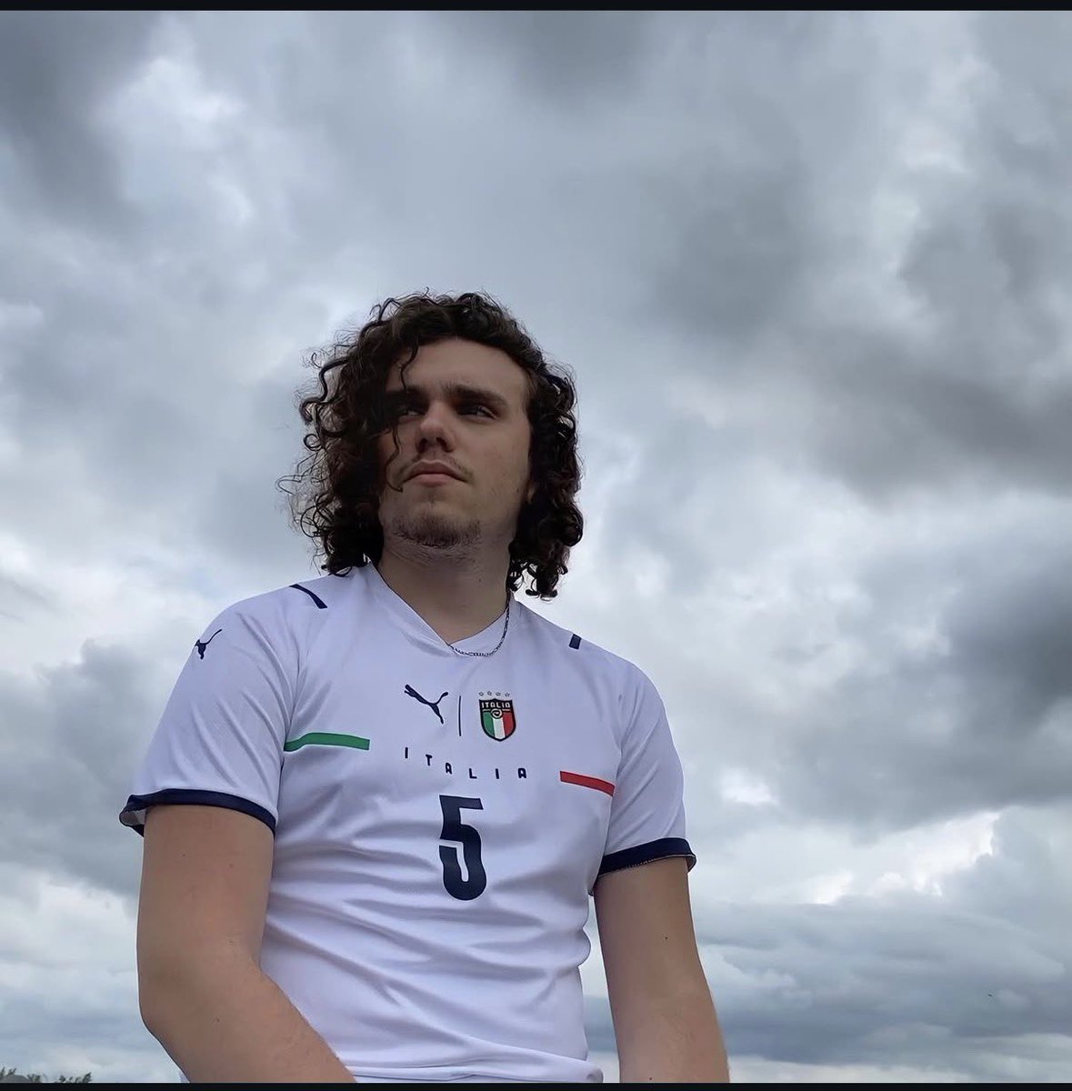 Solary Revenja tweet media