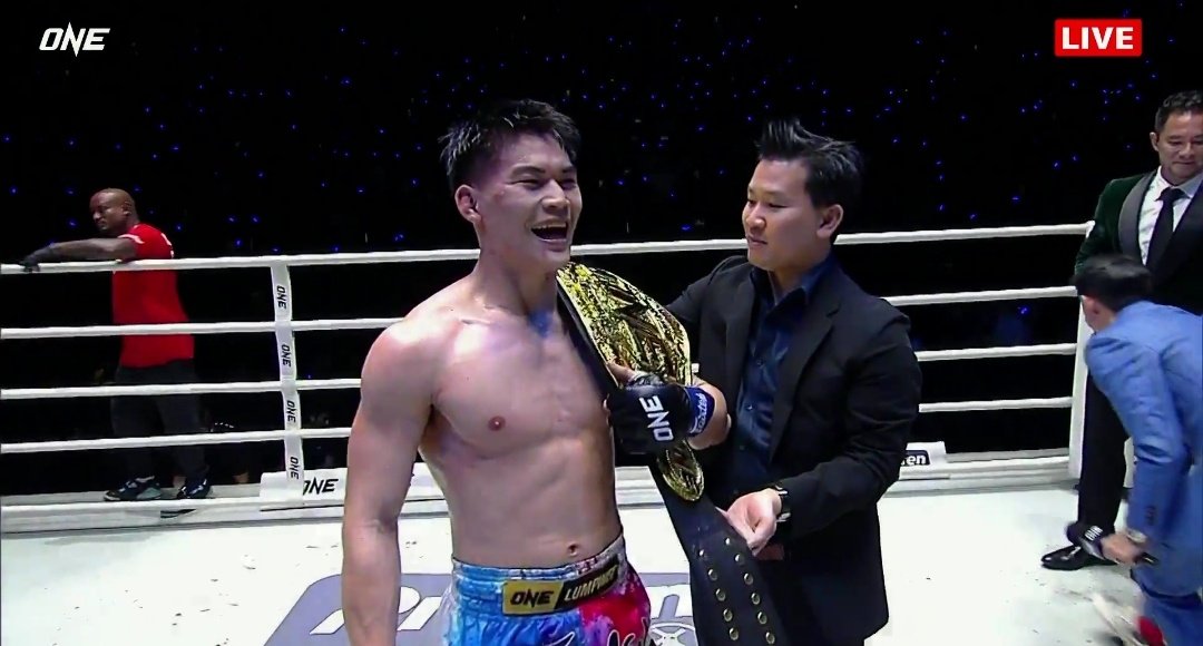 Parlons Pieds-Poings 🦶👊🥊 tweet media