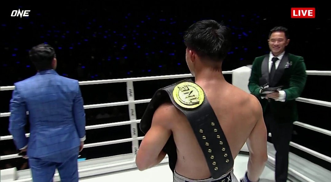 Parlons Pieds-Poings 🦶👊🥊 tweet media