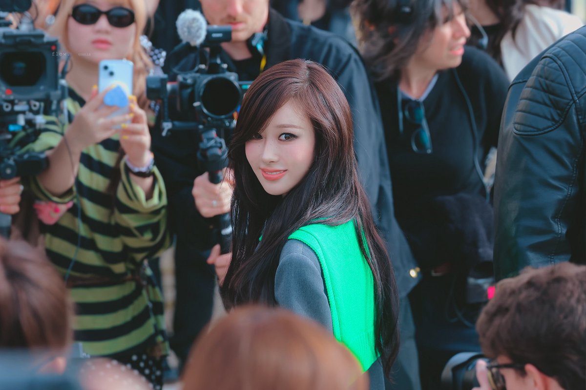 aesPAKed's tweet photo. Shitm don’t deserve you, aeri
GISELLE DESERVES BETTER
#RESPECTFORGISELLE
#TREATGISELLEFAIRLY
#GISELLEDESERVESBETTER
@aespa_official @SMTOWNGLOBAL https://t.co/WIPBDIQBGN