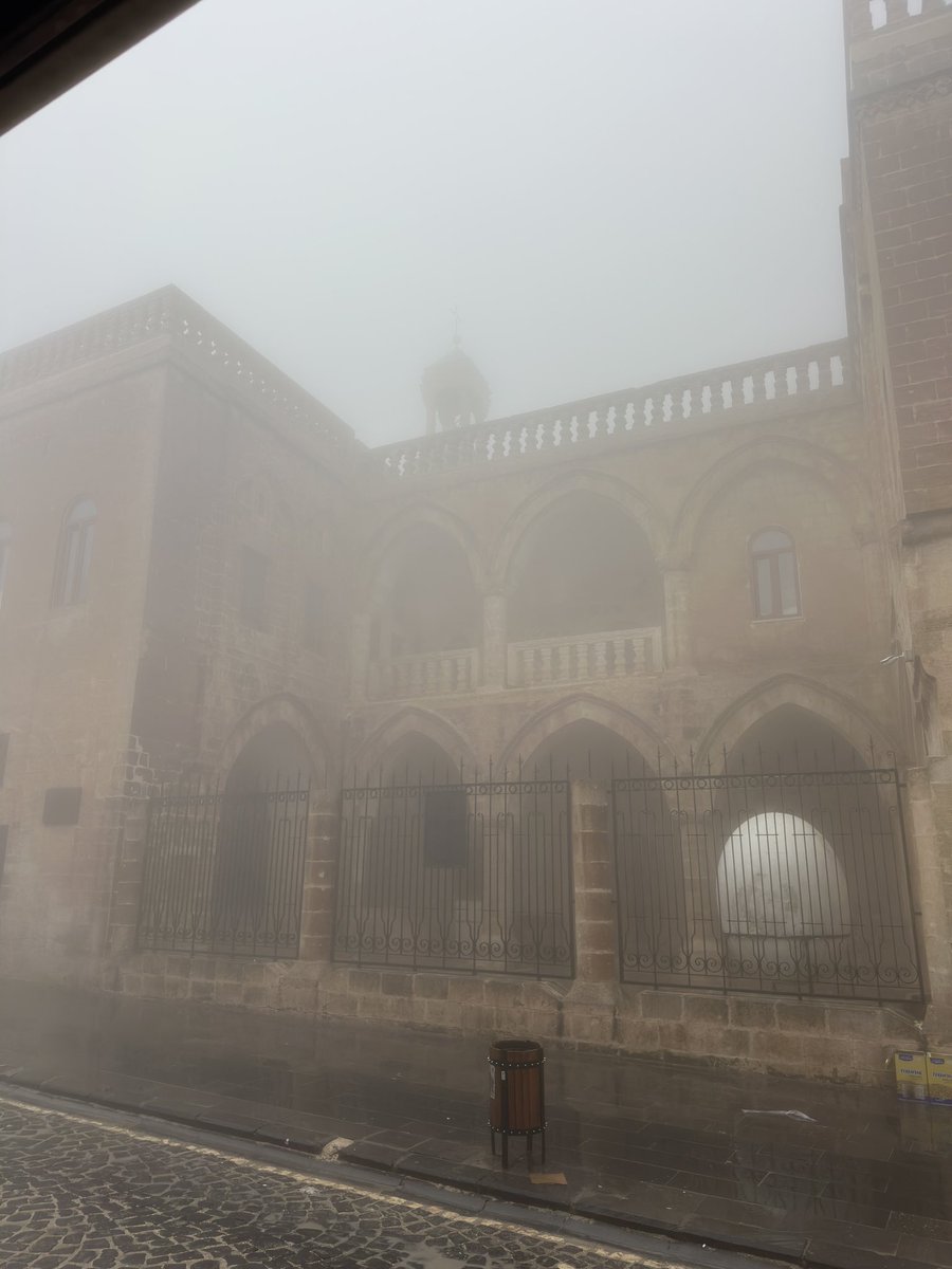 Noêsis noêseôs tweet media