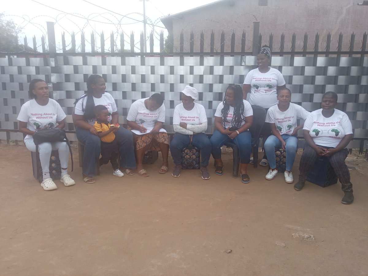 Mining Affected Communities United in Action tweet media