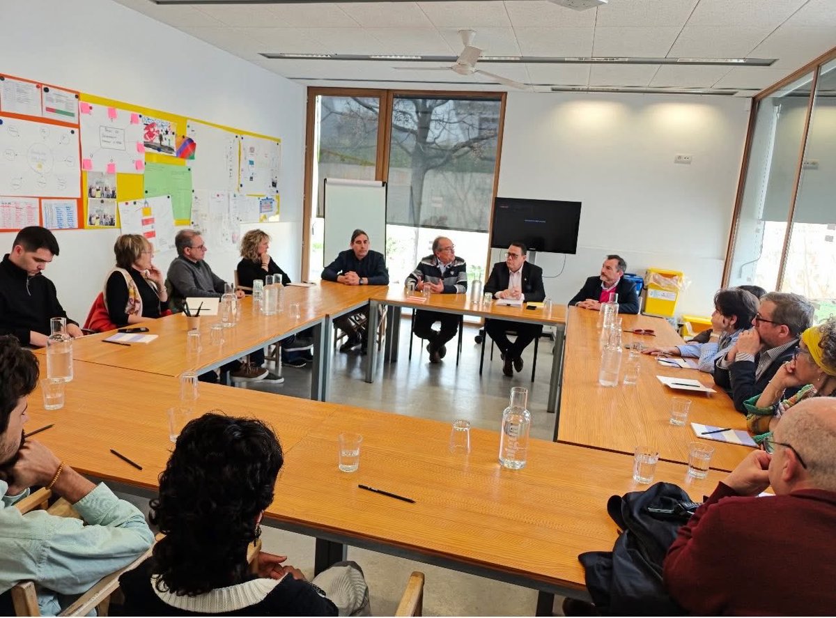 En Mallorca, fructífero encuentro con empresarios de la Asociación de Empresas y Organizaciones de Islas Baleares “ETICENTRE” (pequeñas y medianas empresas). Explicamos las más recientes oportunidades y flexibilizaciones para inversiones en #Cuba