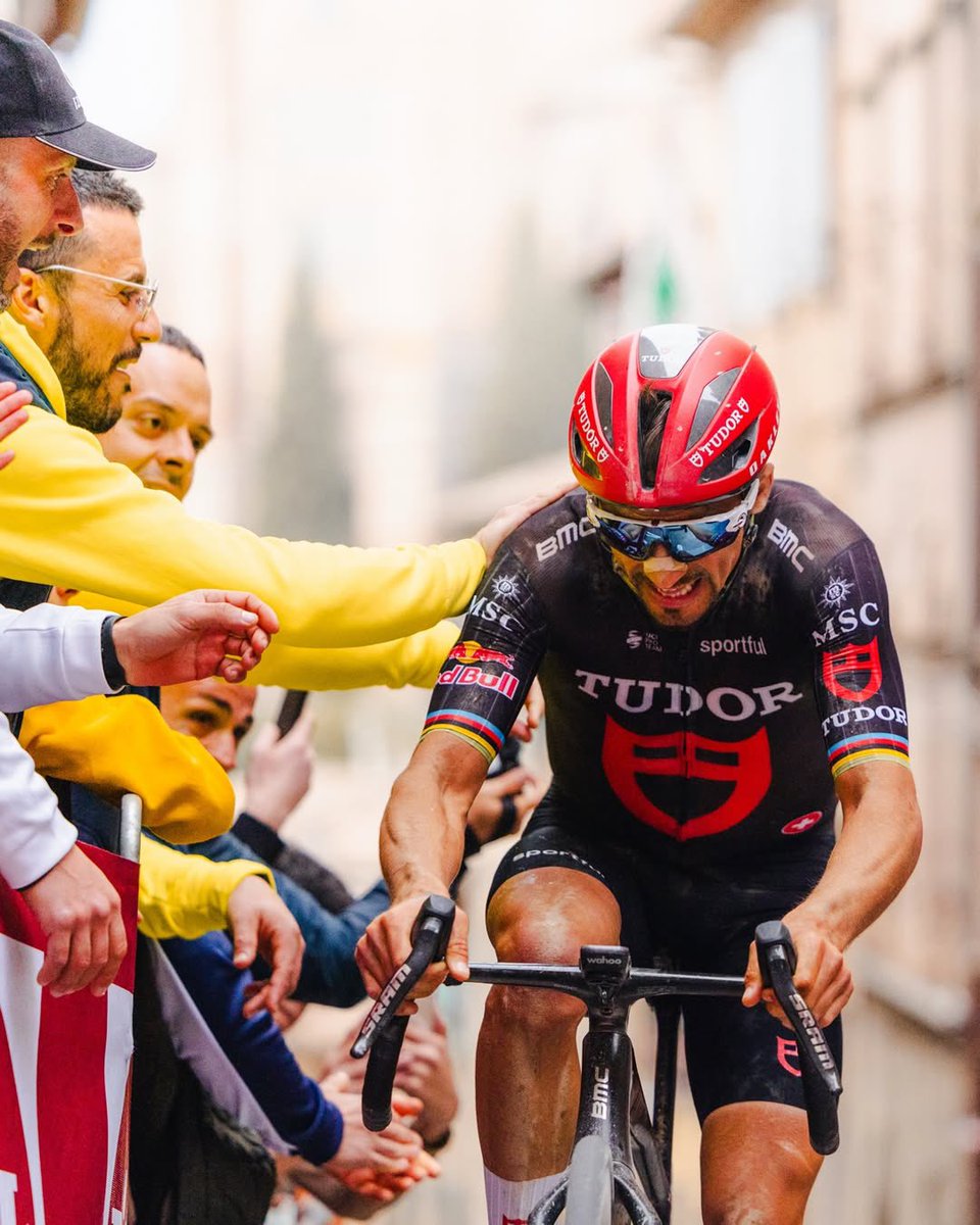 NOTTHESAMO tweet media