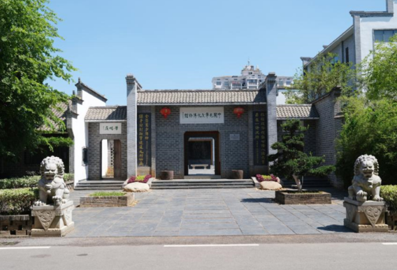 JiangLv4's tweet photo. Jinxian County is defined by four pillars: the ecology of Junshan Lake and Qinglan Lake, the Confucian heritage of Qixian Mountain, intangible crafts in Wengang Town, and specialty products like hairy crabs and selenium-rich resources. https://t.co/kBNmYbioSw