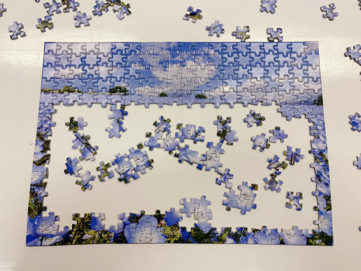 青木める tweet media