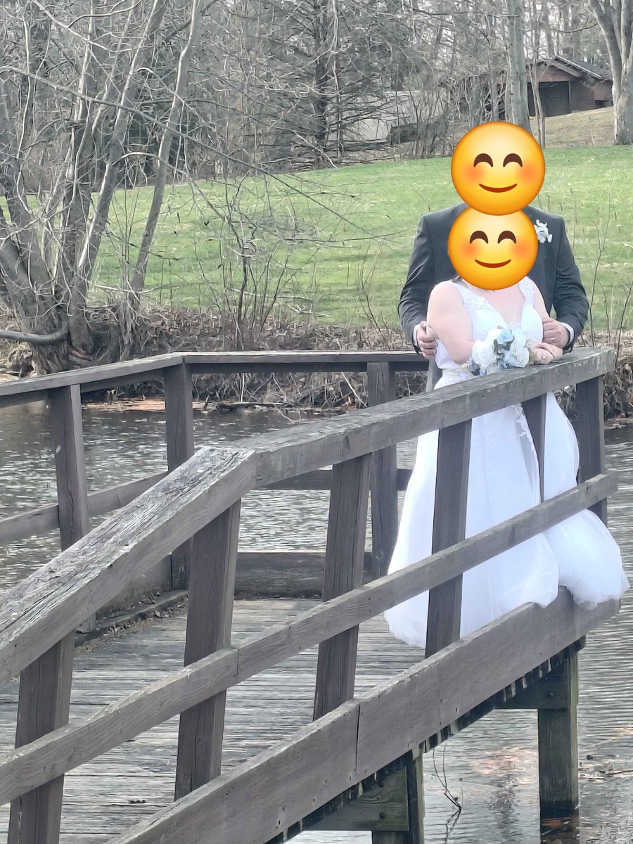 Azura 🐼👽 tweet media