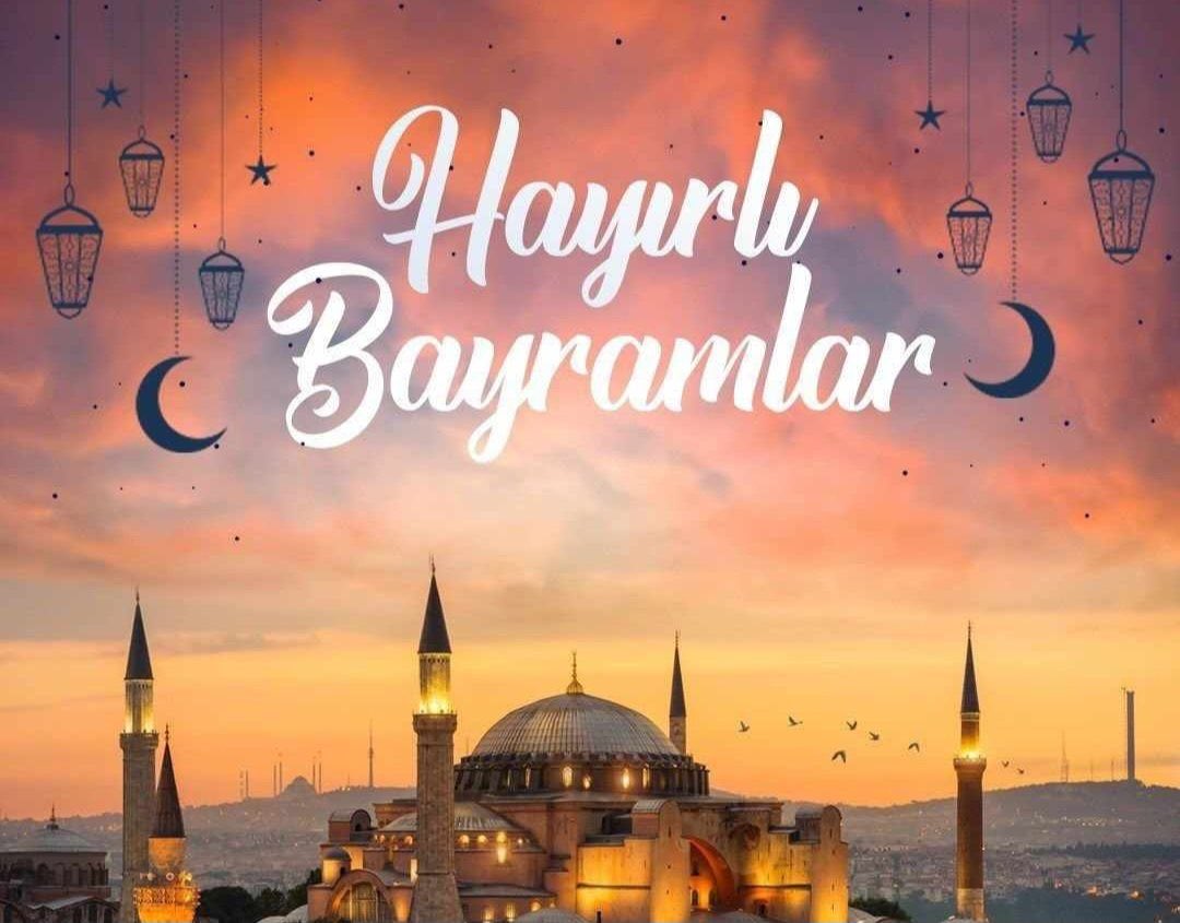 Manevi iklimi doya doya yaşadığımız Ramazan-ı Şerif’in ardından bizleri bir bayrama daha kavuşturan Rabbimize şükürler olsun.
Bayramımız , İslam coğrafyasının huzur ve selametine, insanlığın kurtuluş ve hidayetine vesile olsun.
#Cumamız hayırlı,Ramazan Bayramımız mübarek olsun.