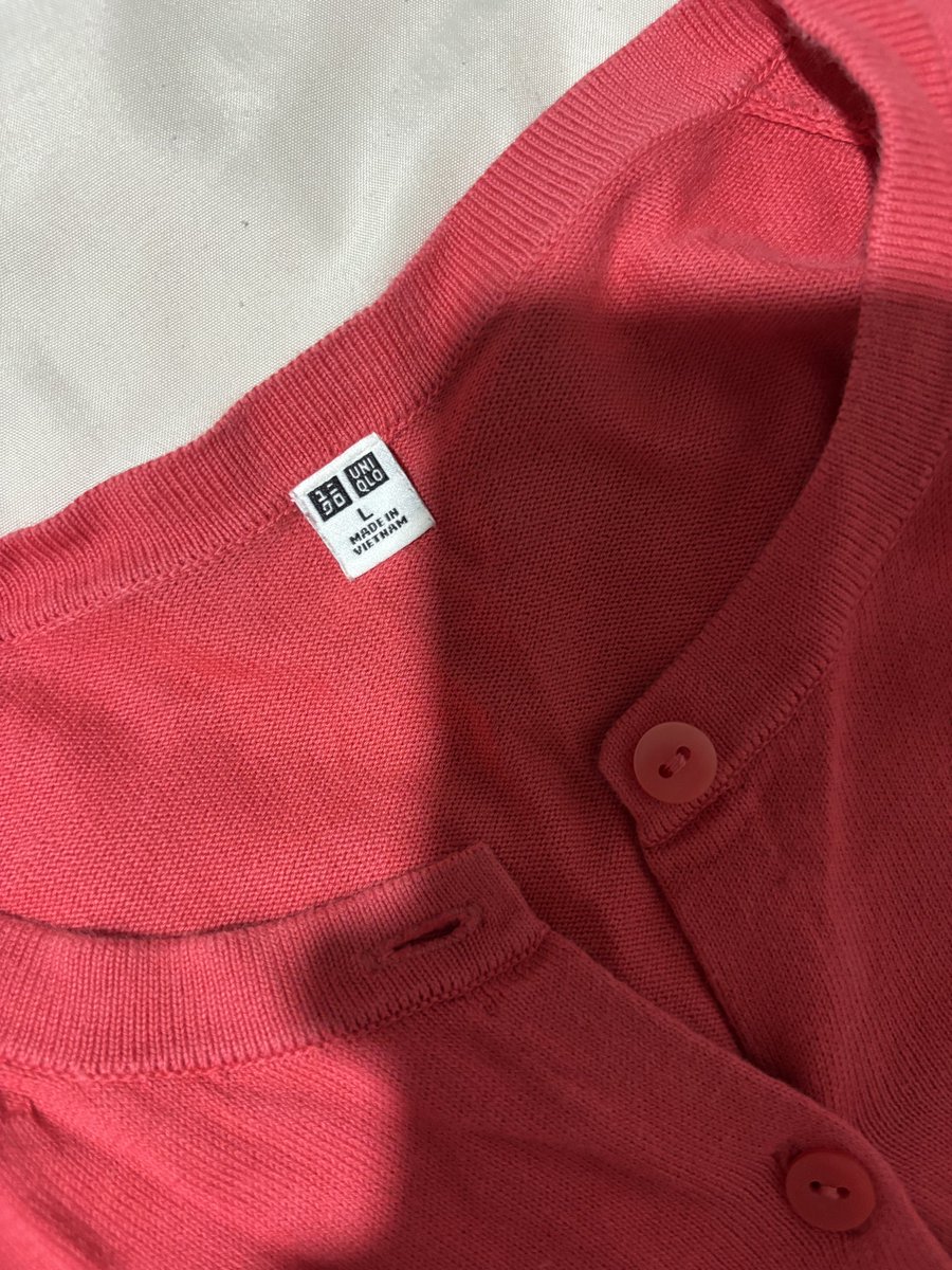 tck1033's tweet photo. 150฿
#ส่งต่อเสื้อผ้า #เสื้อผ้ามือสอง
#ส่งต่อเสื้อผ้ามือสอง #โล๊ะตู้ #โล๊ะตู้เสื้อผ้า https://t.co/Hh3wOxPsEN