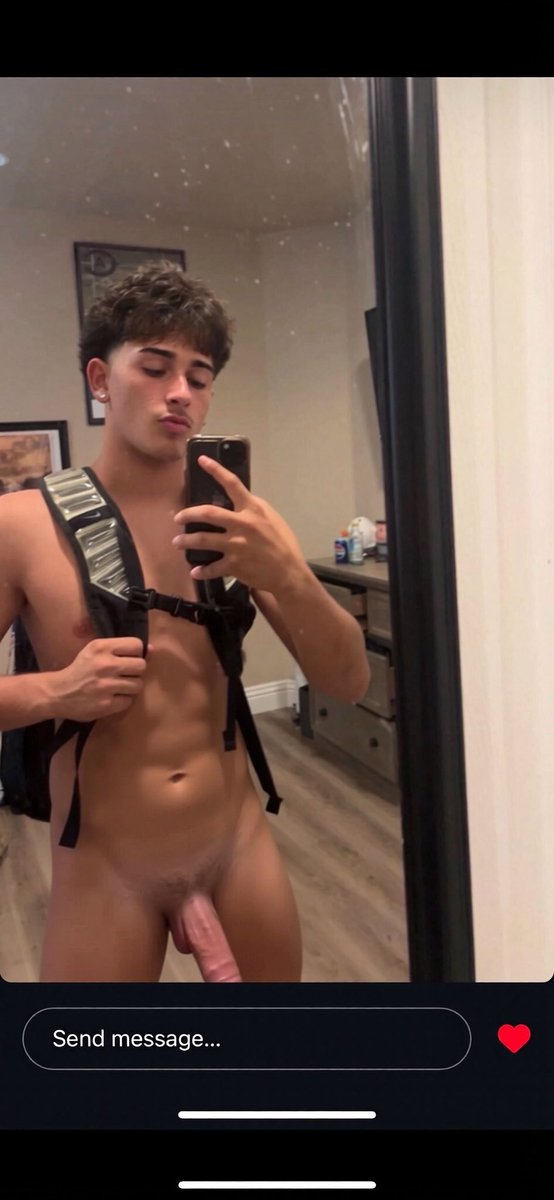 ZagReturns's tweet photo. Slutty guys on insta >>> https://t.co/WlBXF9sFv6