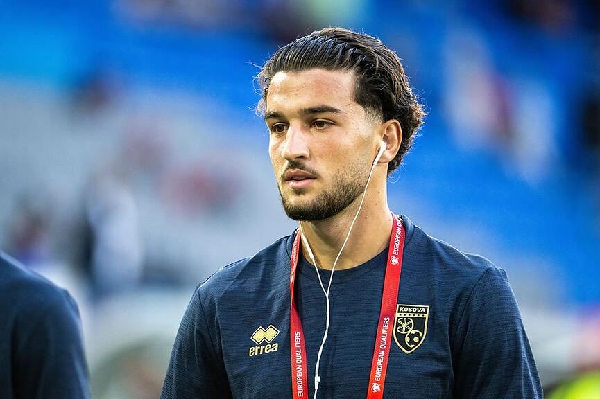 AlbanianScout tweet media