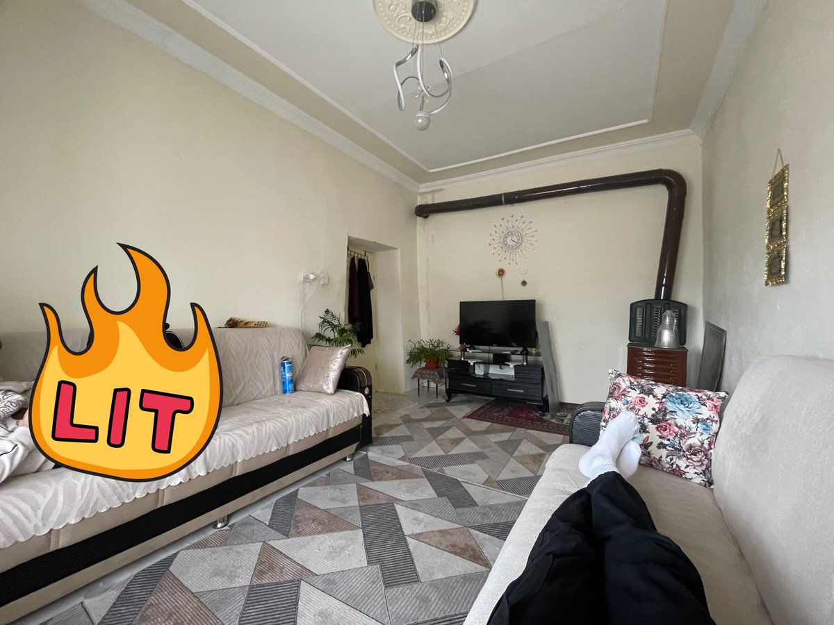 agliyom amk tam olarak bu sahne yasaniyor sızıcam simdi