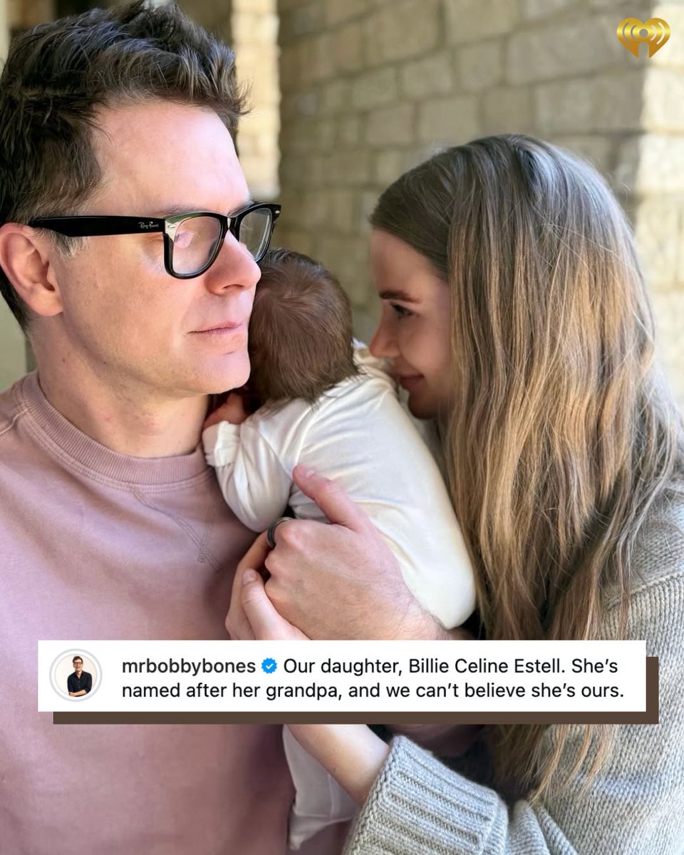 iHeartCountry tweet media