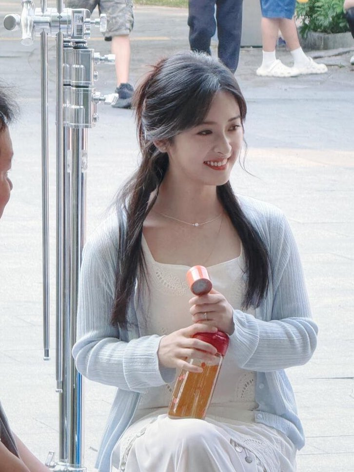 shen yue archive 📁 tweet media