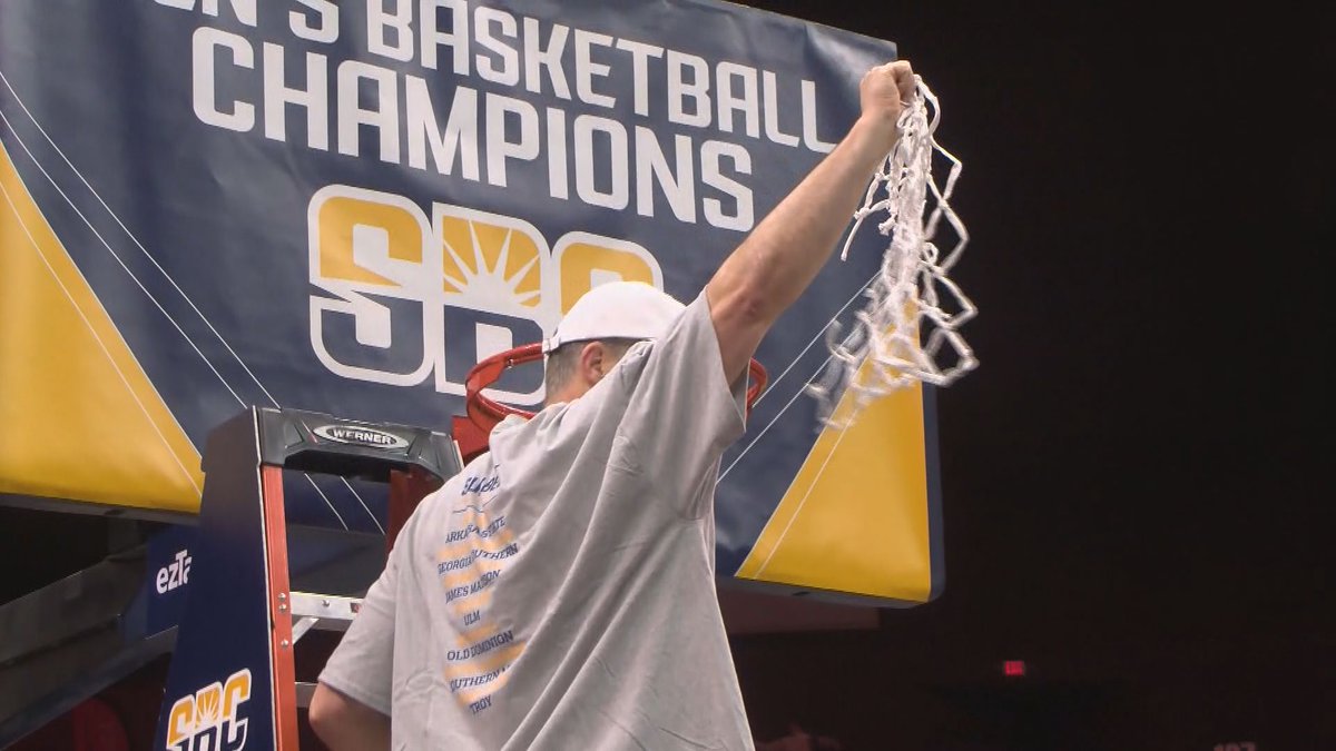 Davis Baker tweet media