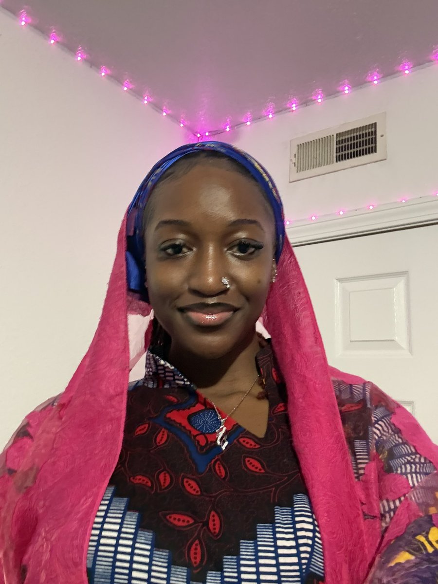 the_6ft2_badass's tweet photo. Eid Mubarak 🥰 https://t.co/TGrRCDE8sE