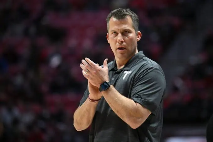 Ryan Hammer🔨 tweet media