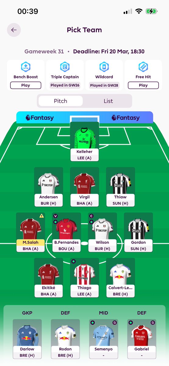 CraackedDingo tweet media