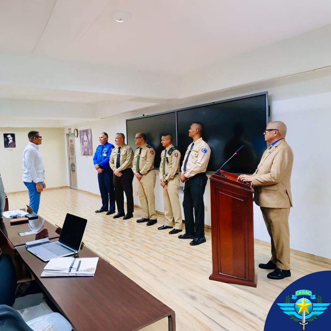 Cuerpo Especializado en Seguridad Aeroportuaria tweet media