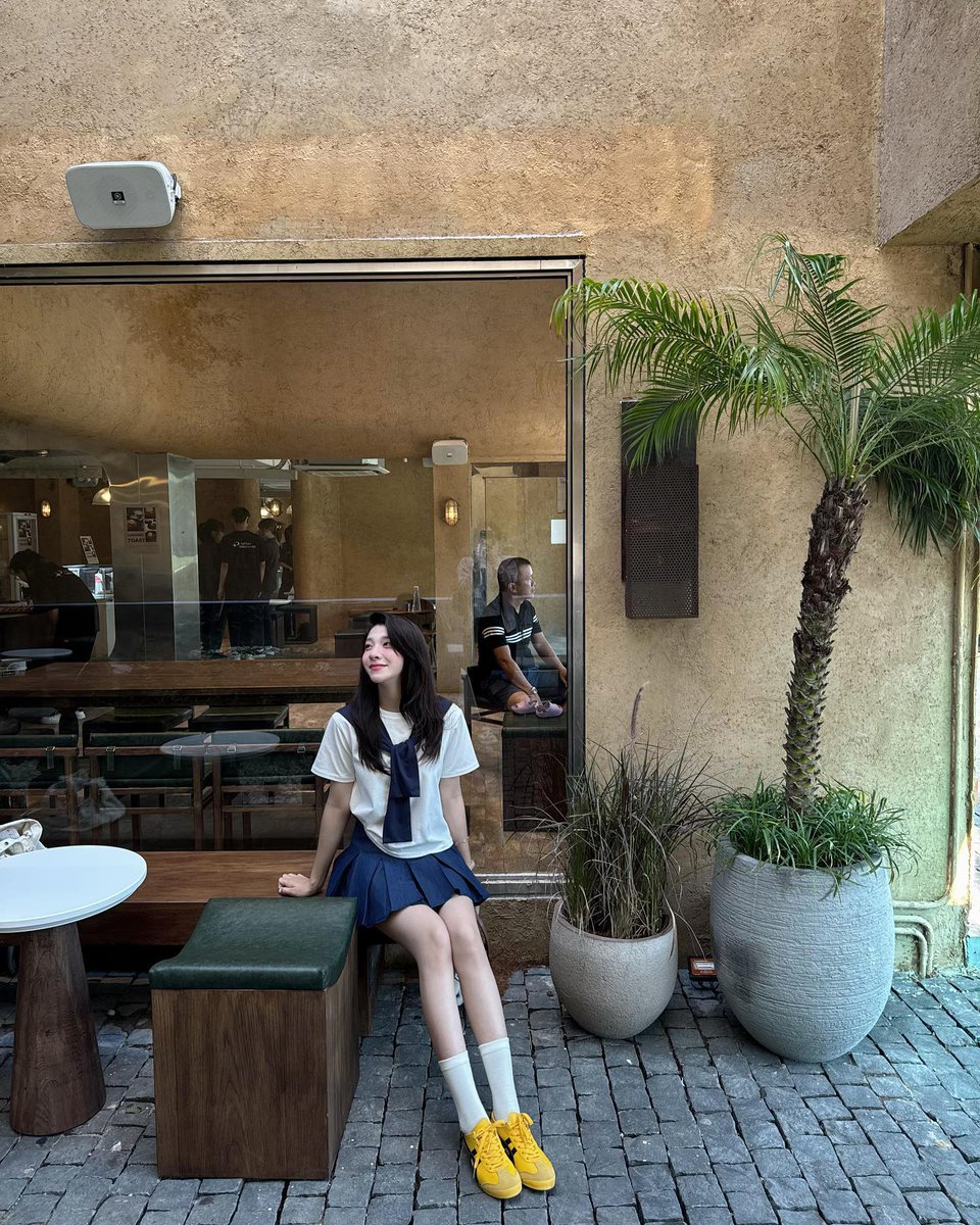 milkandnone tweet media