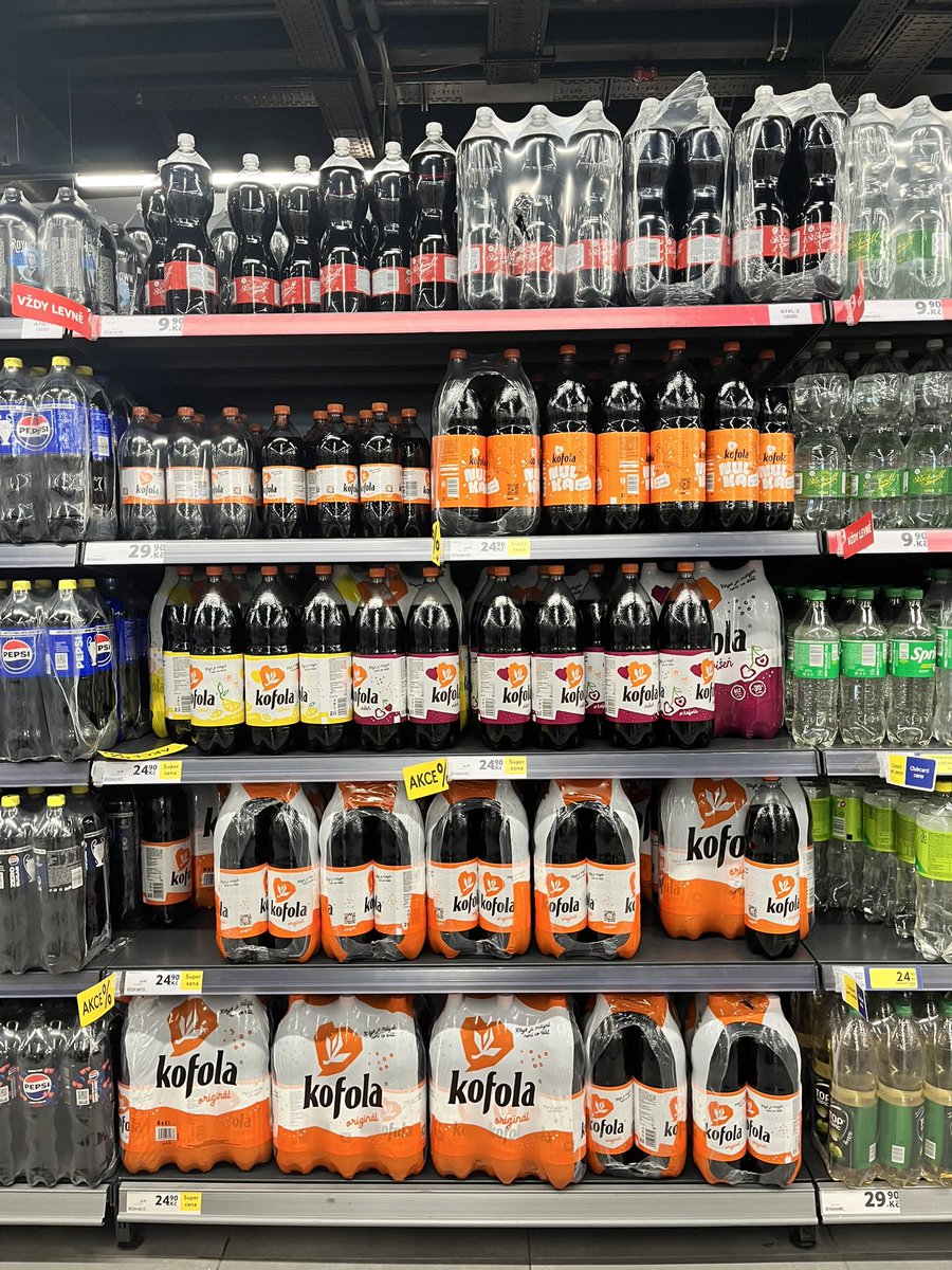 allison (they/them)✨ tweet media