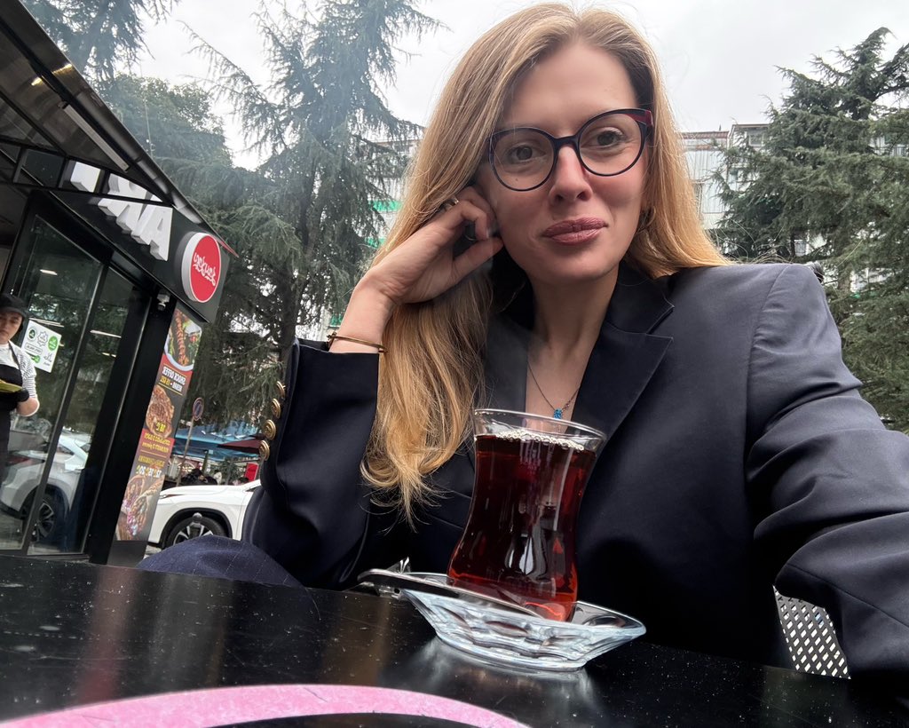 olga mark tweet media