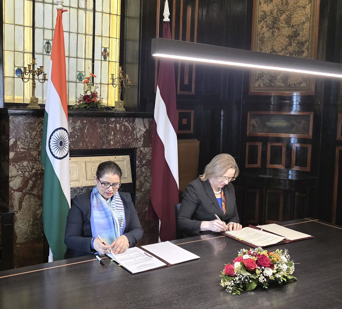 IndEmbRiga's tweet photo. India🇮🇳 and Latvia🇱🇻 , today on 20 March 2026 in Riga signed the Cultural Exchange Programme (CEP) for the years 2026-2029. On behalf of the @MinOfCultureGoI, CEP was signed by H.E. @Namrata_SKumar, Ambassador Extraordinary and Plenipotentiary of the Republic of India to the Republic of Latvia and on behalf of the Ministry of Culture of Latvia by Zane Vāgnere, Deputy State Secretary @KM_kultura.

Within the Agreement on Cultural Exchange Programme signed between India and Latvia in 2006, the Programme signed today is one of the first major Cooperation Programmes signed between the two countries after the establishment of India’s resident Mission in Riga in July 2024.

A comprehensive CEP covering all aspects of cultural cooperation will further strengthen intellectual, cultural, literary and people to people exchanges and bonds between India and Latvia.
🇮🇳🇱🇻

@narendramodi @PMOIndia @MEAIndia @IndianDiplomacy @Latvian_MFA @LVinIndia @iccr_hq @DDNewslive @airnewsalerts @ani_digital @letanewsen @DelfiLV @TVNET_zinas