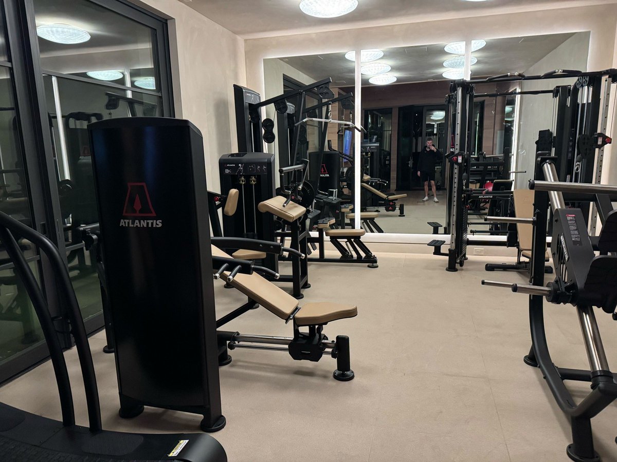 Alex Becker 🍊🏆🥇 tweet media