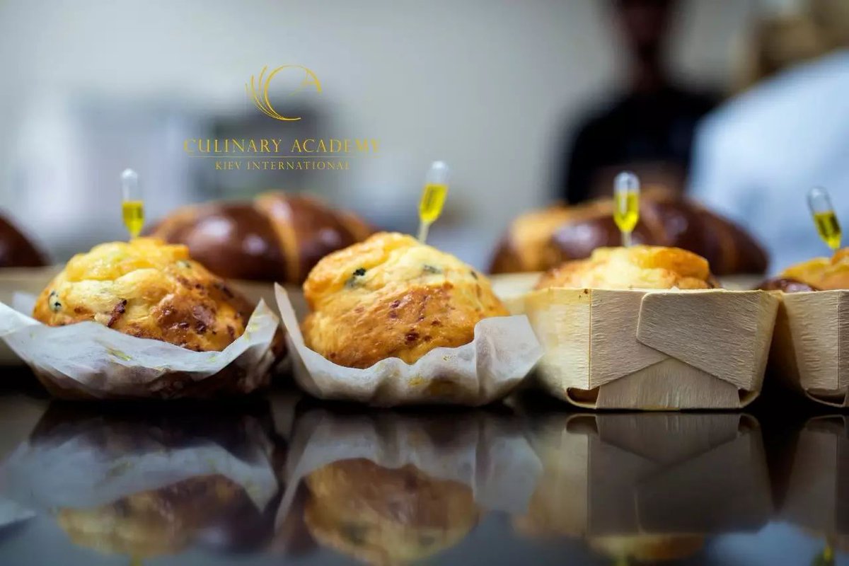 Avery Dazed tweet media