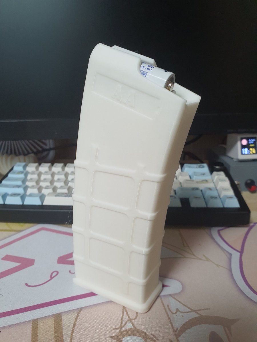 김냉동 tweet media