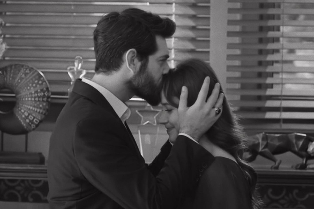 Aya 🐾 tweet media