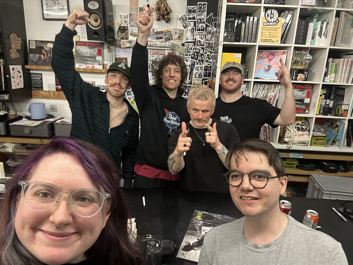 Jupiter_Hadley's tweet image. Some gig photography from seeing The Scratch with Gary #music #gig #photography